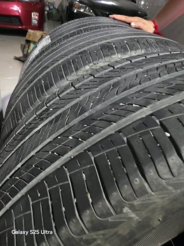 កង225/60R17