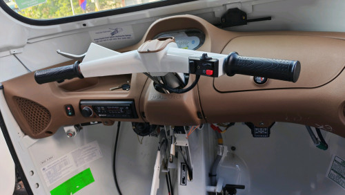 បង់រំលោះ កង់បី Ape Piaggio NXT+230cc