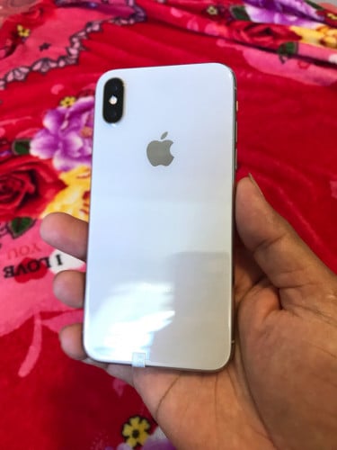 លក់iPhone x 64g ប្តូរថ្ម ប្តូរអេក្រង់ស្អាតដូចសុីន អត់ស្កេន ម៉ាហ្សុីនអត់ដែលជុសជុល នៅស្អាត