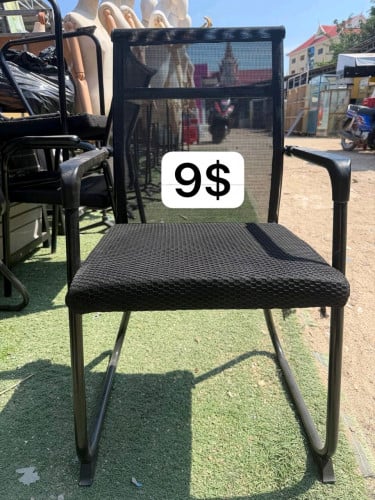 កៅអី office មួយទឹក