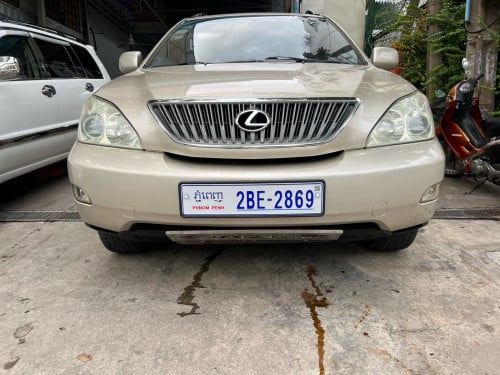 ឡានលក់ បងប្អូន RX330 ឆ្នាំ2004 ប៉ុង1ឡាននៅថ្មីណាស់បងប្អូន ធានាម្ចាស់ដើមទី1