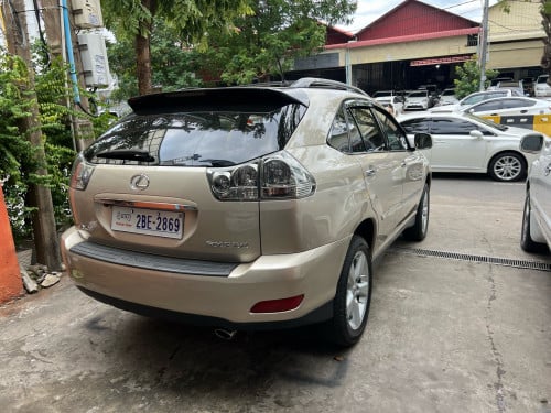 ឡានលក់ បងប្អូន RX330 ឆ្នាំ2004 ប៉ុង1ឡាននៅថ្មីណាស់បងប្អូន ធានាម្ចាស់ដើមទី1