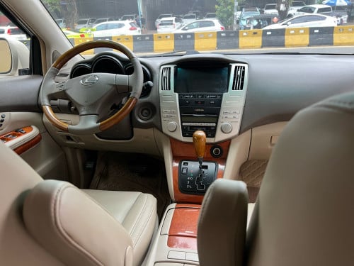 ឡានលក់ បងប្អូន RX330 ឆ្នាំ2004 ប៉ុង1ឡាននៅថ្មីណាស់បងប្អូន ធានាម្ចាស់ដើមទី1