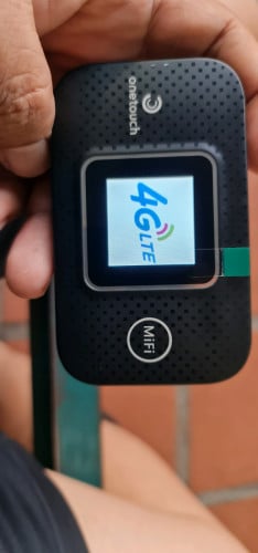 លក់ម៉ឌឹម wifi 4Gដោតឌុយ  (10$) នឹង Modem Wifi 4G(ចល័ត)12$