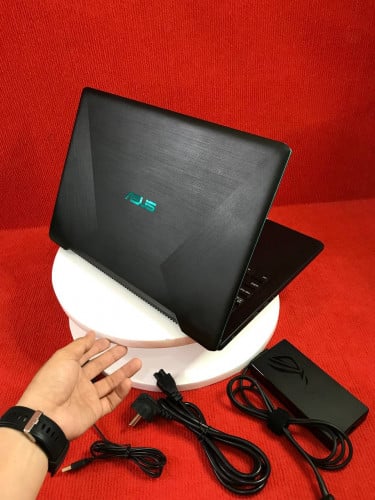 ASUS Vivobook Ryzen5 Gaming VGA 5GB Ram 16GB--256GB+500GB Storage