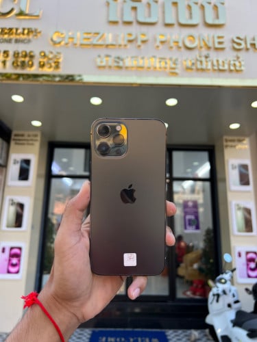 iPhone 12 promax 128G LL/A ស្អាតសំនុំសុីន 380$