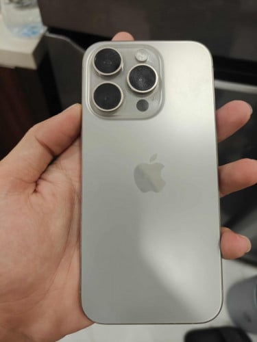 iPhone 15 pro Zin all LLA 256G នៅស្អាត99%