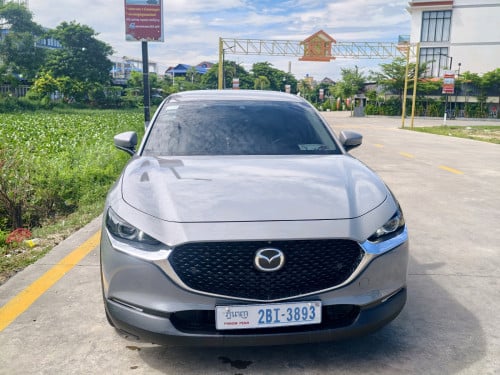 Mazda CX30   2020 full options ពណ៌ស