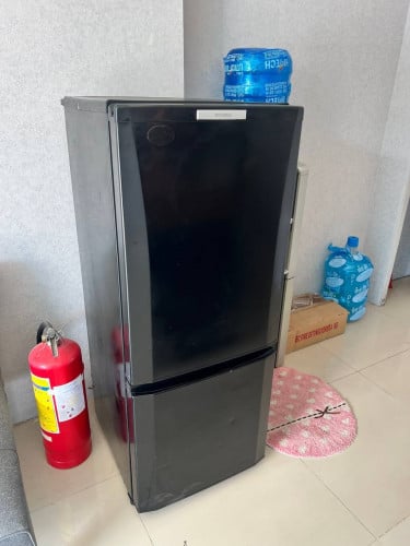 Mitshibishi refrigerator