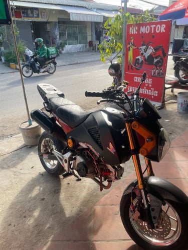 MSX 2015 មានពន្ធ កាតគ្រី គ្រឿងលេងថ្មីៗច្រើនណាស់ម៉ូតូជិះខ្លួនឯង