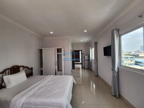 N628 | Nice and Clean, Studio Apartment with Lift For Rent Free Wifi