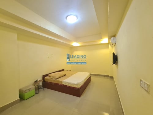 N783 | Spacious 1 Bedroom Apartment For Rent with Car Park