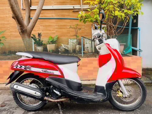 Yamaha fino (115cc, year2008, 440$) have all documents