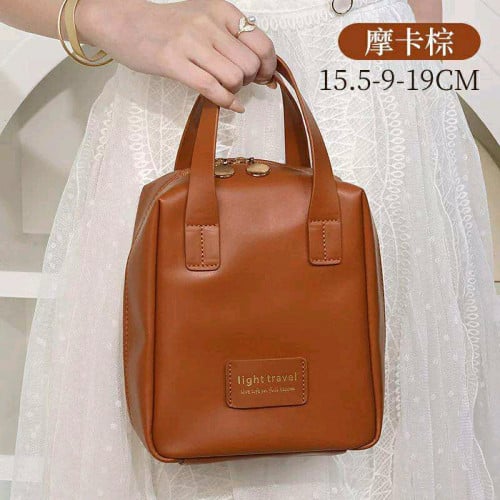 កាបូបដាកគ្រឿងសំអាង