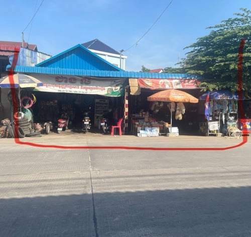 ដីនៅជិតអុីអន៣