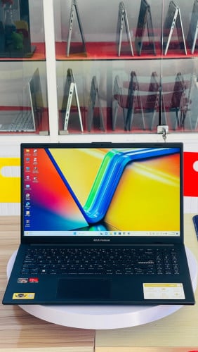 តម្លៃពិសេស​ជូនប្អូនៗសិស្សានុសិស្សយកទៅសិក្សា🫶🏻🫶🏻ស្តើងស្រាលសេរីឆ្នាំថ្មី រូបរាងទាន់សម័យ