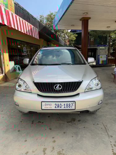 ឡានលក់ 2005 ប៉ុង1 ធានាឡានមូល