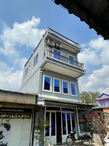 ផ្ទះលក់​ ទំហំ​ 4.5 X 8.8m លក់​ 50,000$