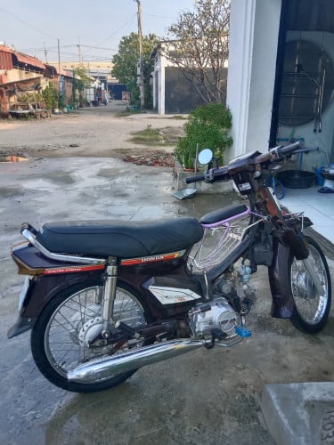 (សង់តែមឆេះ.អត់កាតគ្រី450$).(02មានកាតគ្រីលក់600$)