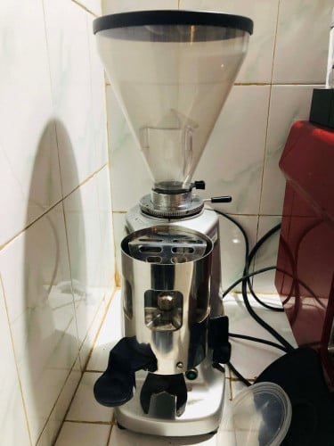ម៉ាសុីនកាហ្វេសម្រាប់លក់ Coffee Machine For Sell