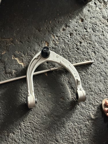 អប្សសេ Range Rover sport vouge