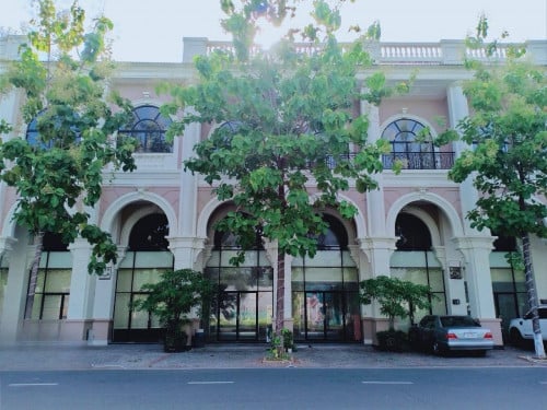 ផ្ទះអាជីវកម្មសម្រាប់លក់ | Shophouse for sale