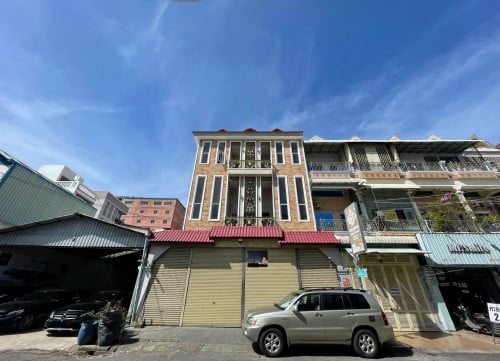 ផ្ទះពីរល្វែងសម្រាប់ជួល | Two House for Rent