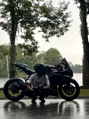 ម៉ូតូជិះផ្ទាល់ខ្លួនyamaha R3
