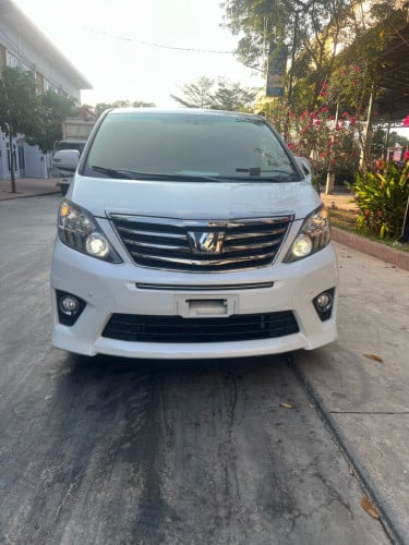 Alphard(2013)មកដល់ថ្មីហ្វូលពេញ