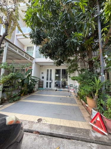 Borey Chip Mong Sensok for rent