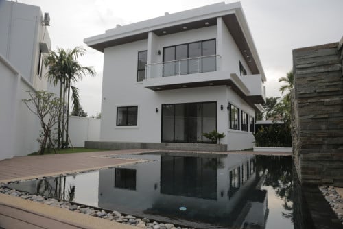 Boutique villa for sale by Owner