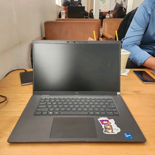DEll Latitude 7520