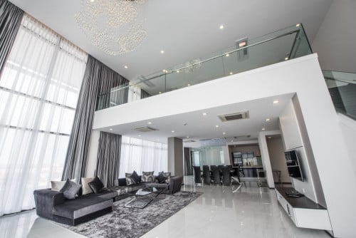 Duplex Penthouse 5 Bedrooms For Rent in Doun Penh Area