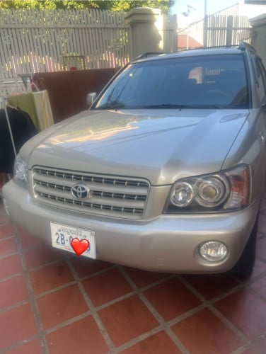 Highlander 2002 ប៉ុង2 ឡានស្អាត តំលៃ 10900$ចចារ