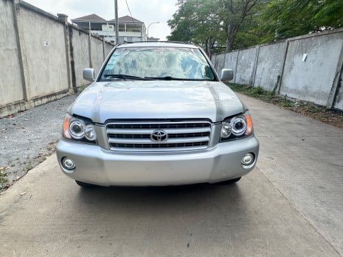 Highlander 2002 ប៉ុង 2 Limited