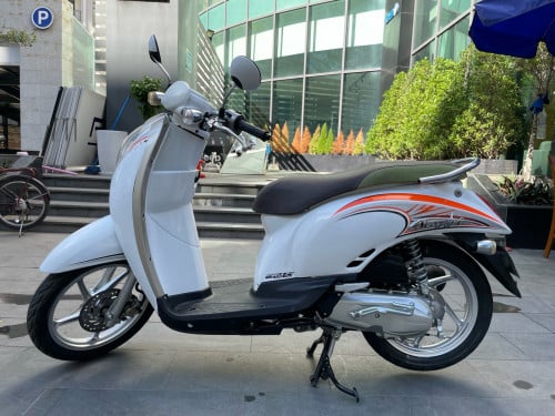 Honda Scoopyi 2012 New98%មានពន្ធកាតគ្រីស្លាកលេខ