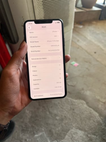 iPhone 11 Pro max id ប្រើបាន