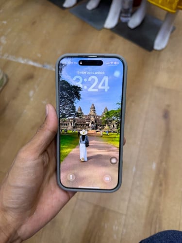 iPhone 16 Pro max 512GB ស្អាត98.99% កូត X/A មានទាំងប្រអប់ ធានាជូន