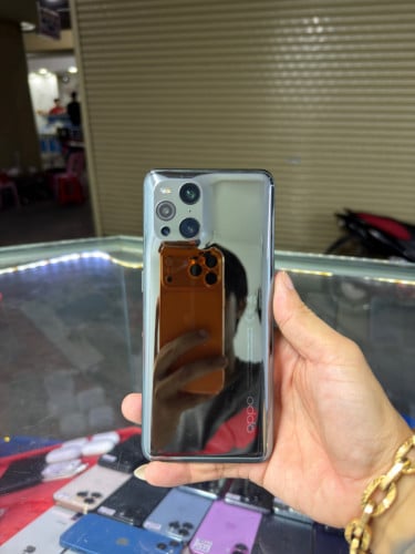 Oppo Find X3 Pro Global Silver Sim2 Ram12GB HD256GB Phone Condition 90% , ម៉ាស៊ីនសានុំហ្សីន