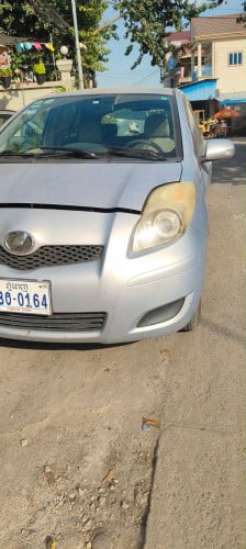 Toyota Vitz 09 Full អត់បុកអត់ប៉ះឯកសារគ្រប់