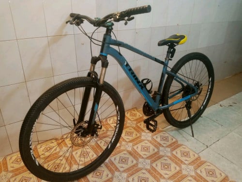 នៅភ្នំពេញលក់