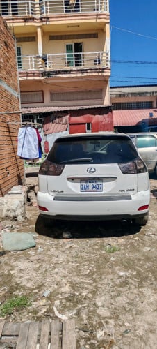 ខ្ញុំ់ចង់លក់ឡាន