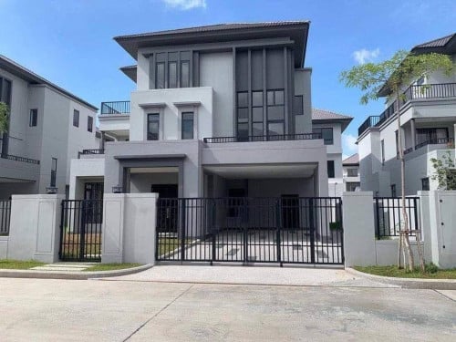 វីឡាឃ្វីនលក់បន្ទាន់ បុរីជីបម៉ុង៦០ម  (មានចំណូលជួលប្រចាំខែ)