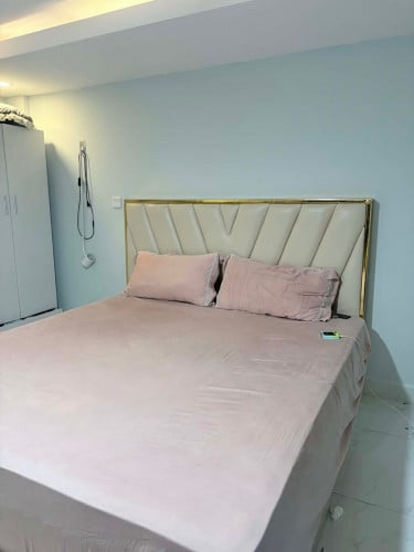 គ្រែលក់ នៅស្អាត 95$