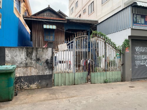 🏡 ផ្ទះលក់បន្ទាន់ ក្រោយសណ្ឋាគារភ្នំពេញ