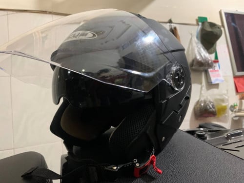 លក់មួក zeus ថ្មី 100%