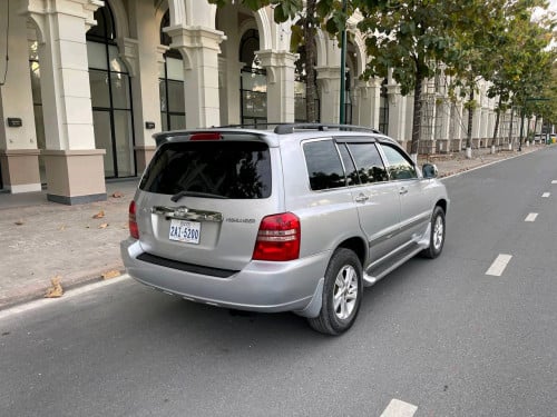 Car for sale Highlander 03 V6 pong1 ឡានស្អាតអត់ច្រេះ