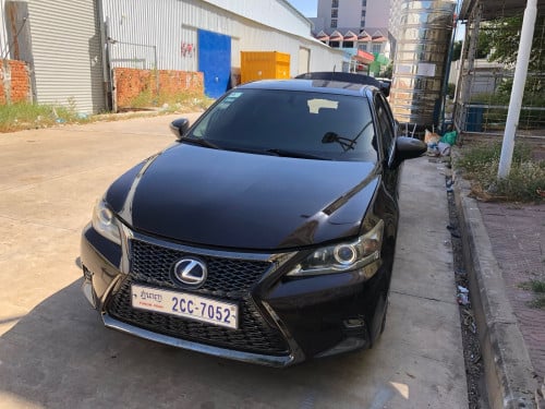 ct 200h full premium ម្ចាស់​ប្រញាប់​លុយ​