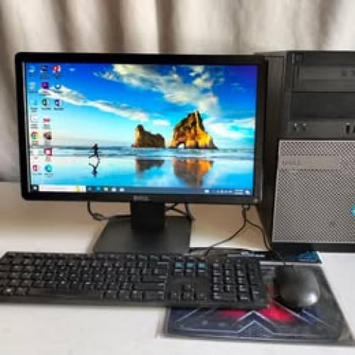 Dell i7 2th Ram 8GB HDD 500GB LCD Dell 19 inch Wide