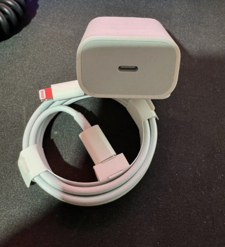 Genuine Apple Power adapter 20w with cable USB-C to Lightning ហ្ស៊ីន១០០%